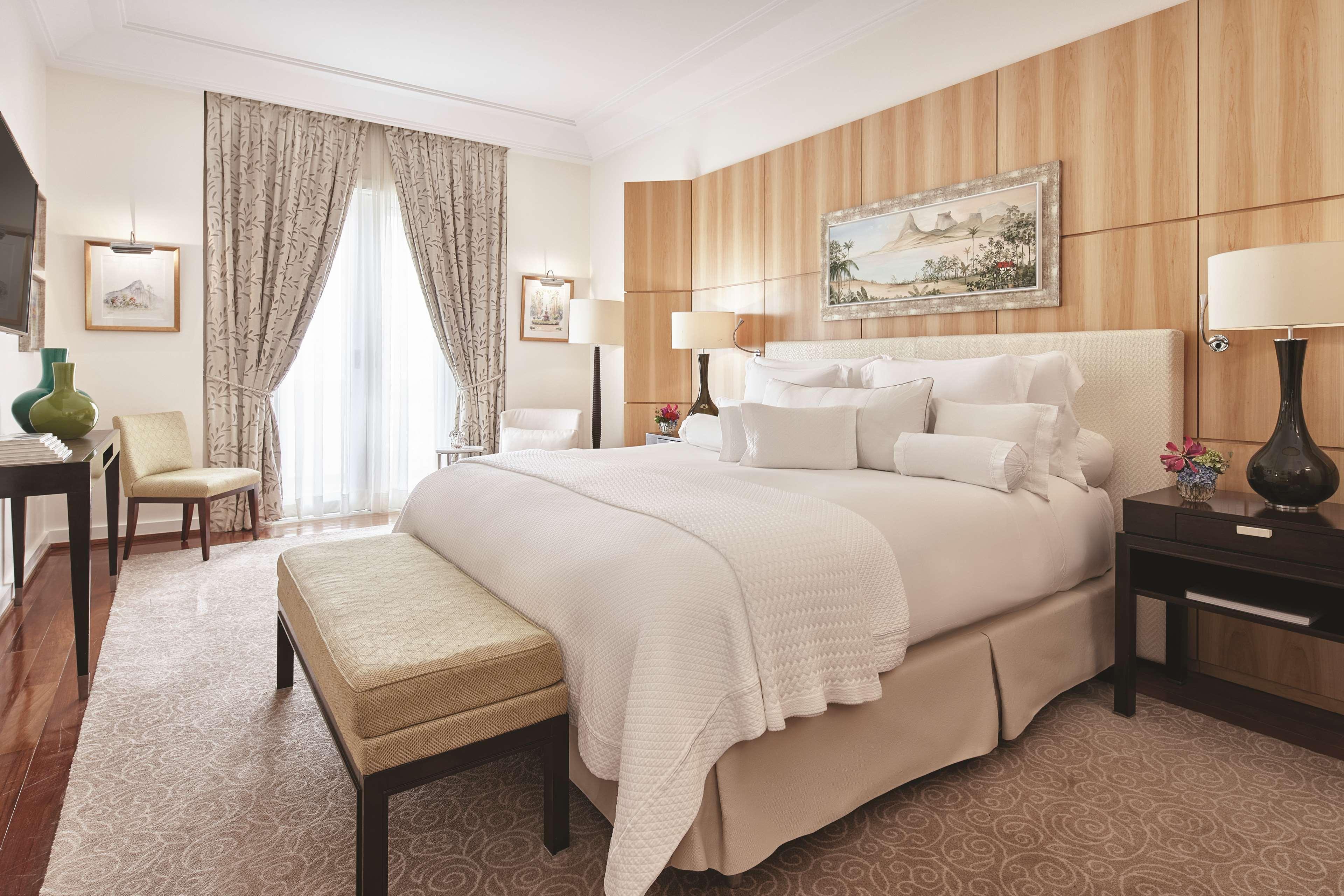 Copacabana Palace, A Belmond Hotel, Ρίο ντε Τζανέιρο Εξωτερικό φωτογραφία A bedroom at the Four Seasons Hotel