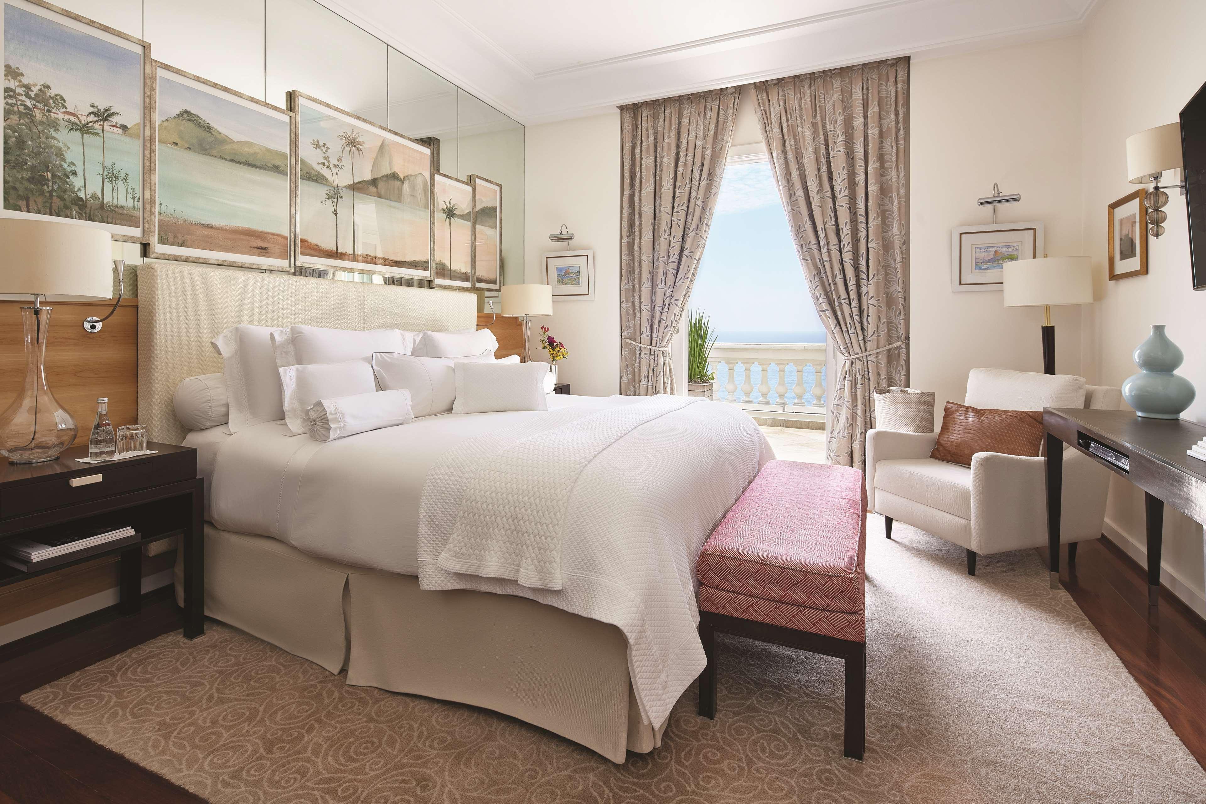 Copacabana Palace, A Belmond Hotel, Ρίο ντε Τζανέιρο Εξωτερικό φωτογραφία A bedroom at The St. Regis